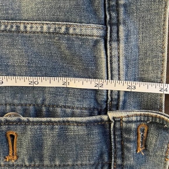 NWT - J. Crew Classic Denim Jacket - Picture 5 of 9